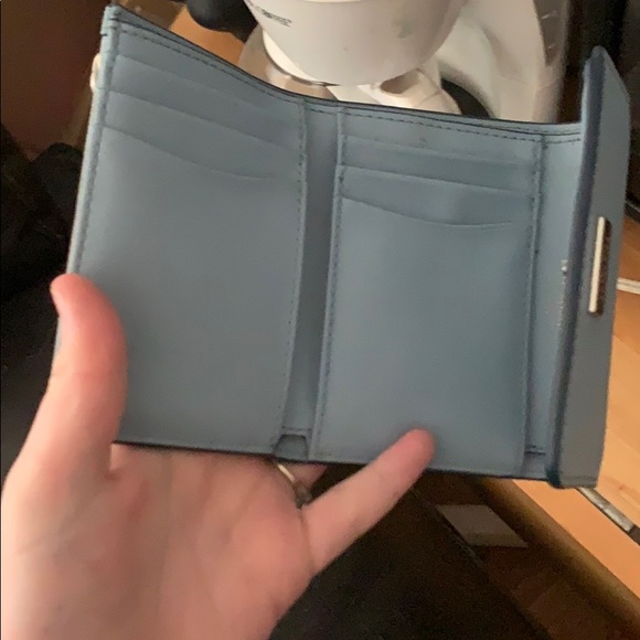 Kate Spade Crossbody w/ Matching Wallet - Picture 4 of 4